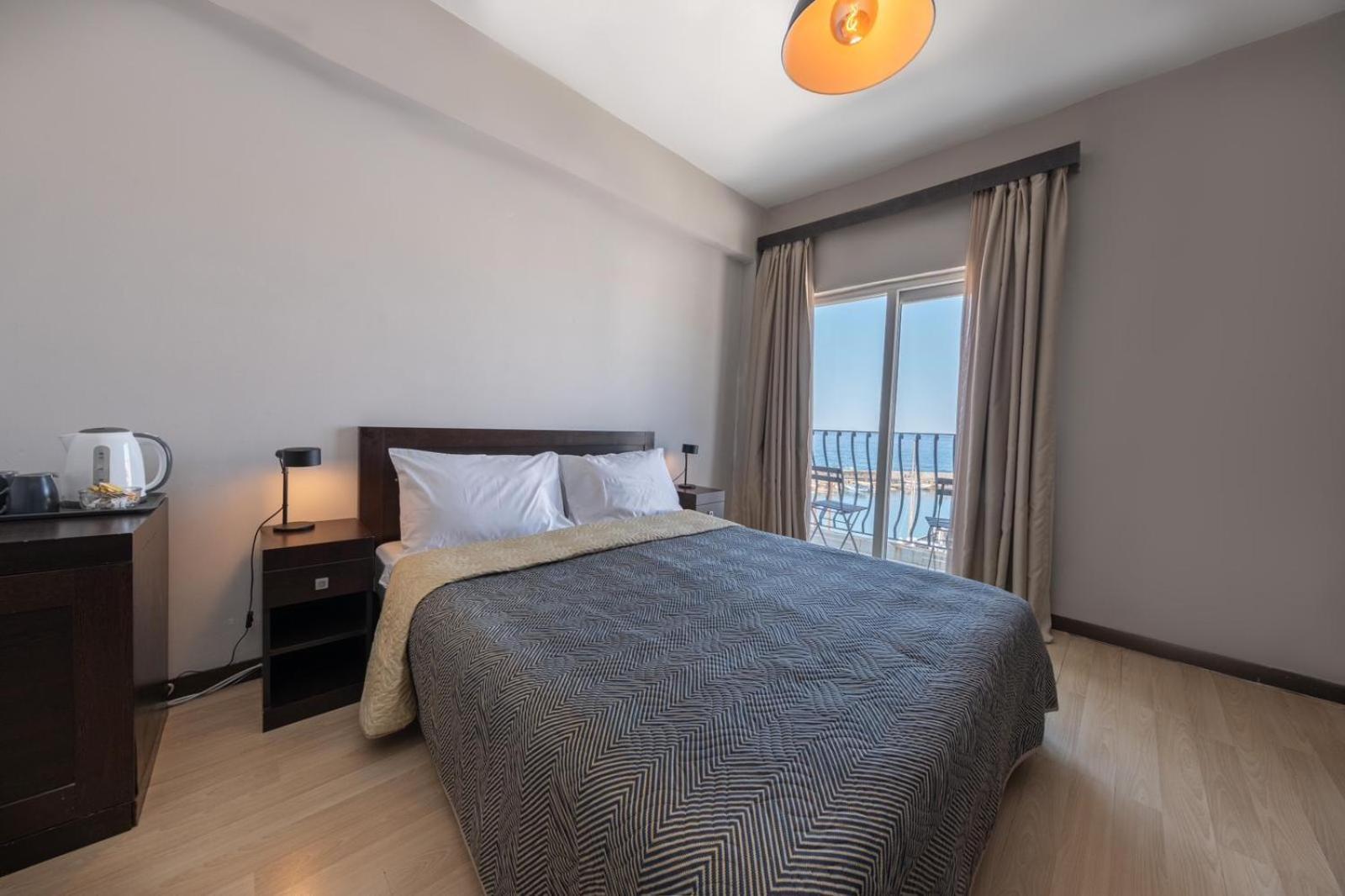 Kyrenia British Harbour Hotel Exterior foto