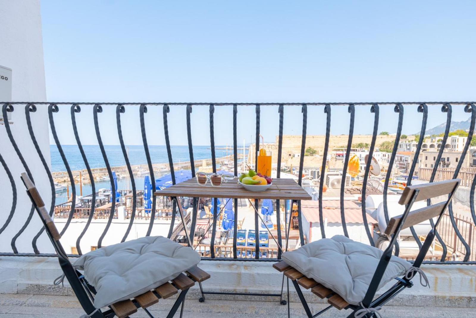 Kyrenia British Harbour Hotel Exterior foto