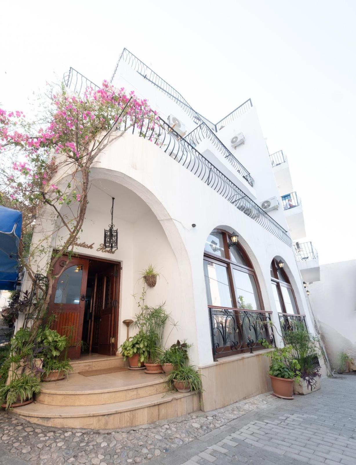 Kyrenia British Harbour Hotel Exterior foto