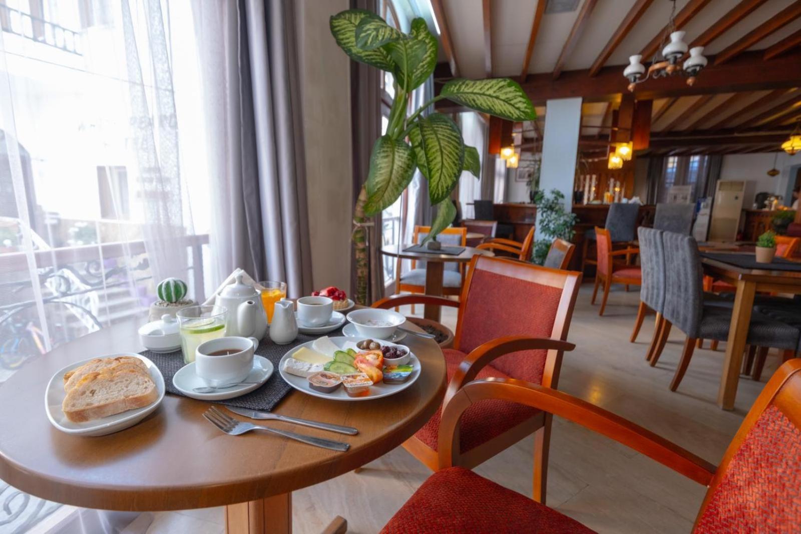 Kyrenia British Harbour Hotel Exterior foto